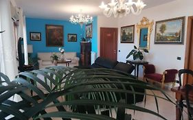 B&Byanet'S Beautiful House